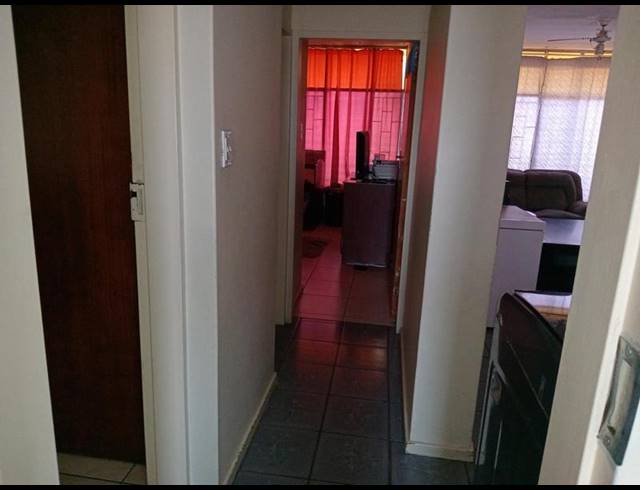 2 BEDROOM APARTMENT FOR SALE IN PRETORIA GARDENS